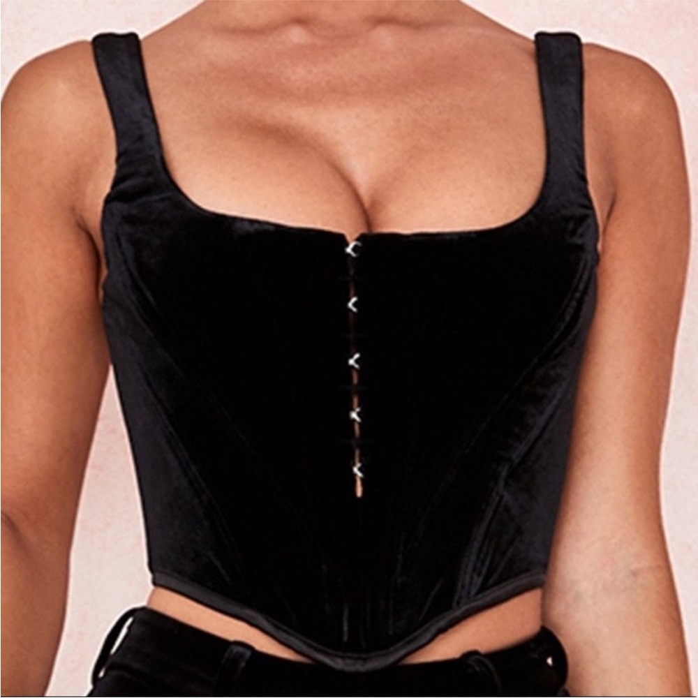 NWT! House of CB black bustier Size M